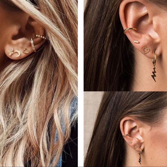 Heart Shaped a stud Earrings ❤️ - Picture 2 of 2